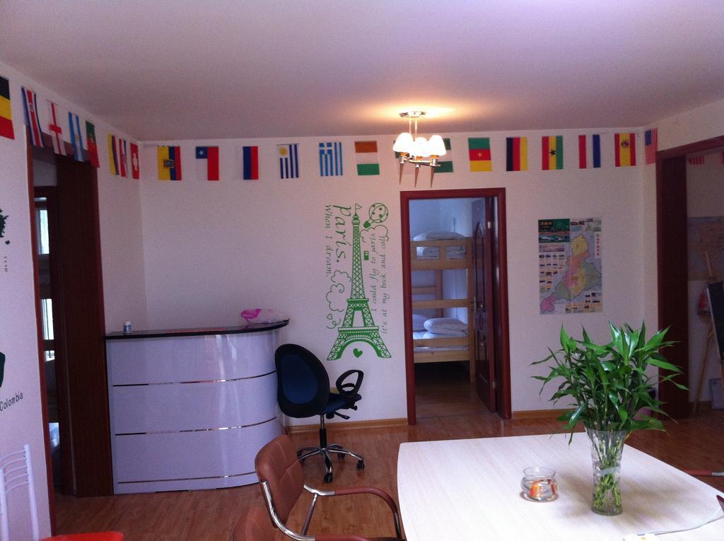 798 International Youth Hostel Jinan Exterior foto